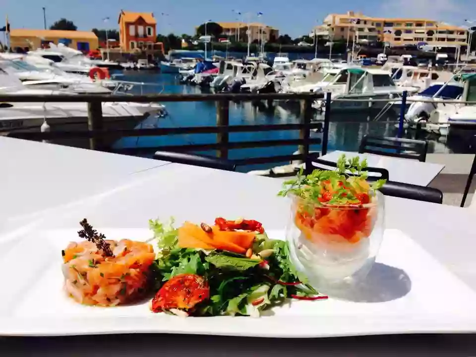 Le Restaurant - La Nouvelle Table - Restaurant Sausset-les-Pins - restaurant Provencal SAUSSET-LES-PINS